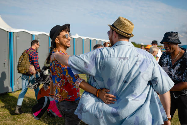 Best Porta potty rental near me  in Lonoke, AR